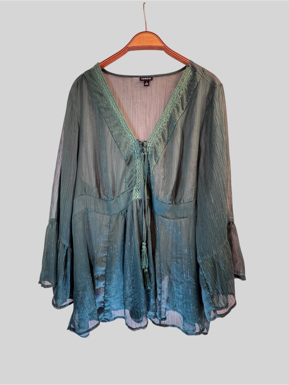 Torrid Women’s Botanical Garden Chiffon Babydoll Lace Up Blouse Lurex Plus Size